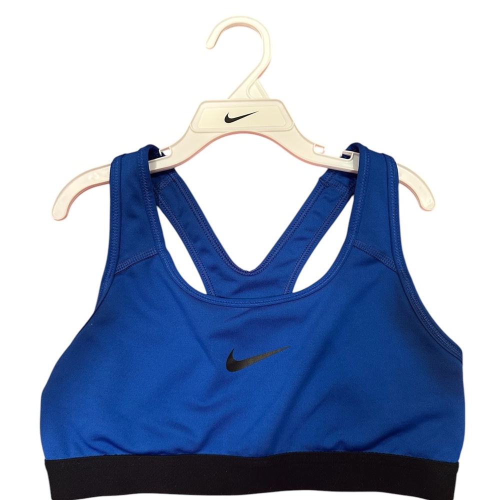 Nike Women's Dri-Fit Sports Bra - Picture 2 of 5